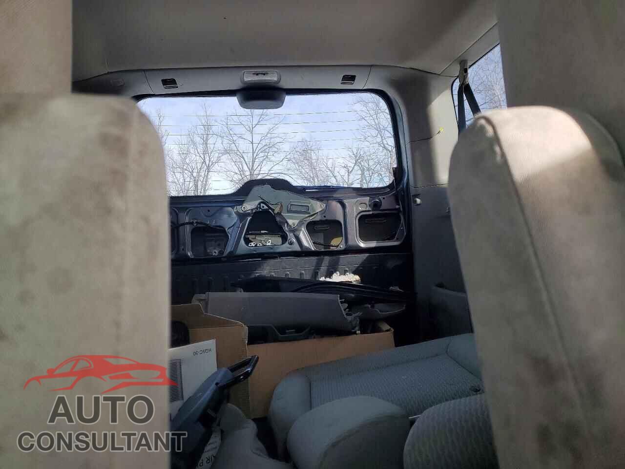 HONDA ELEMENT 2011 - 5J6YH2H70BL003646