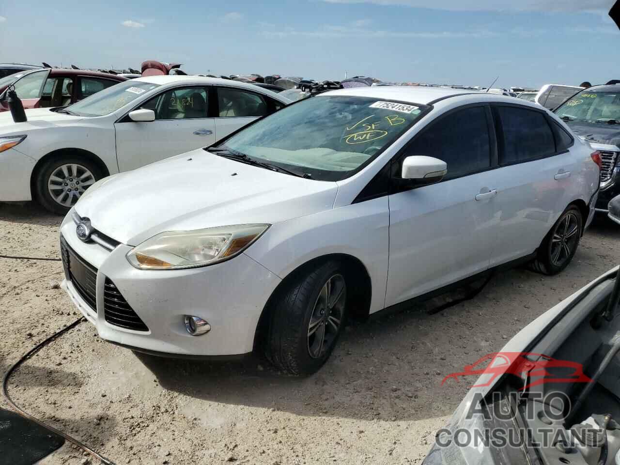 FORD FOCUS 2014 - 1FADP3F22EL448128