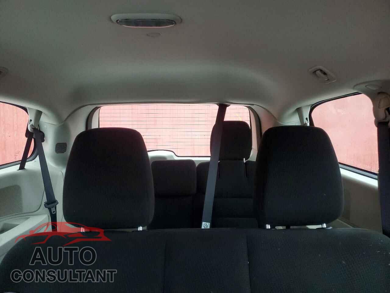 DODGE CARAVAN 2015 - 2C4RDGBG0FR669902