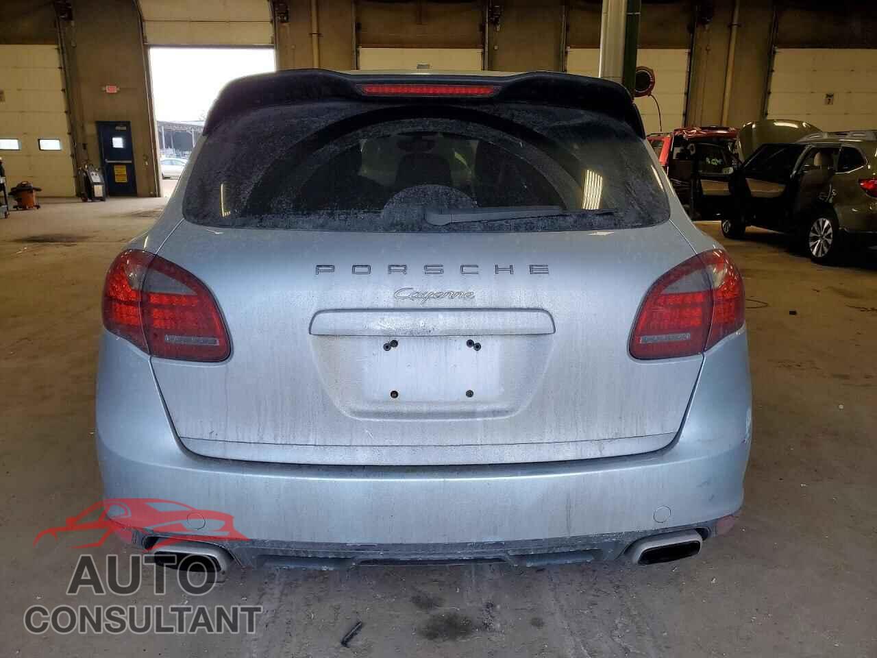 PORSCHE CAYENNE 2011 - WP1AA2A23BLA03147