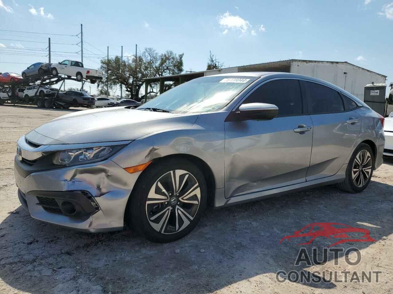 HONDA CIVIC 2018 - JHMFC1F34JX035933
