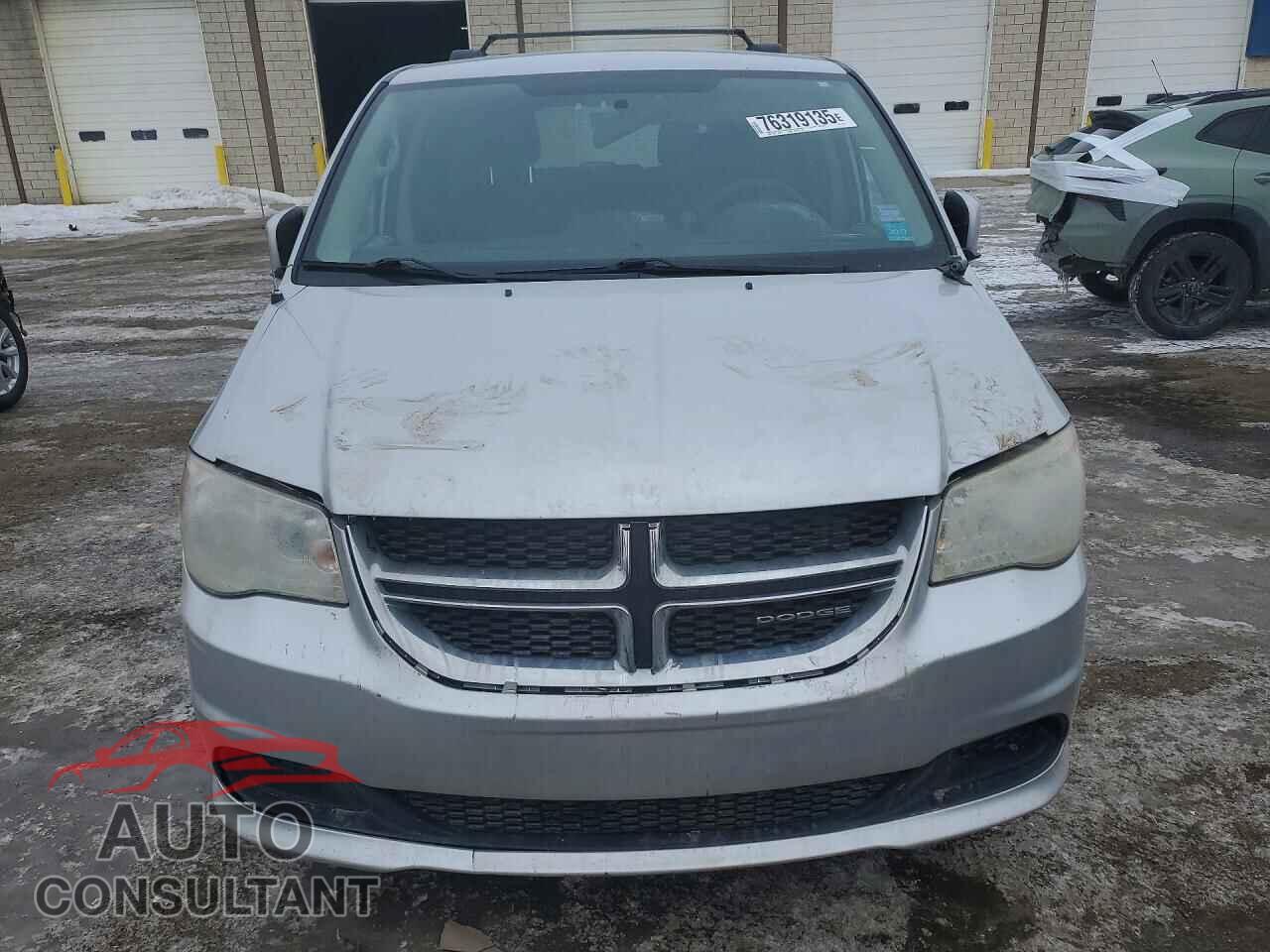 DODGE CARAVAN 2011 - 2D4RN3DG4BR711391