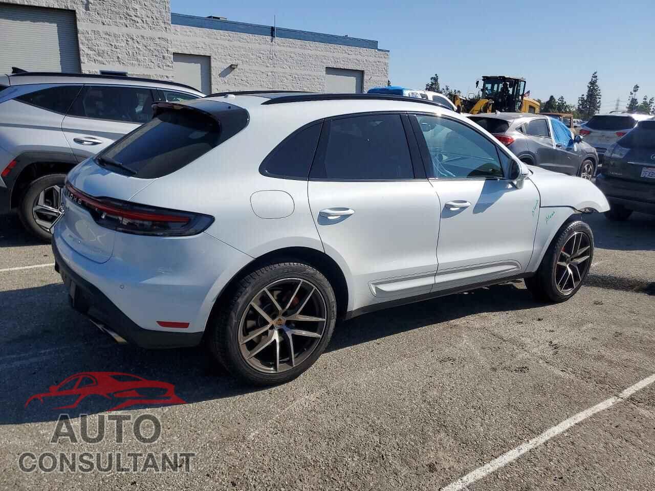 PORSCHE MACAN 2024 - WP1AG2A55RLB37015