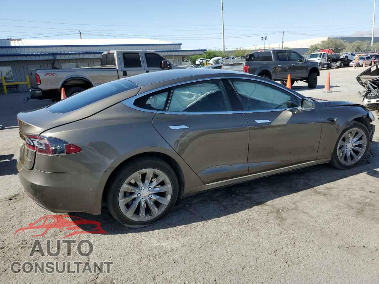 TESLA MODEL S 2016 - 5YJSA1E28GF164985