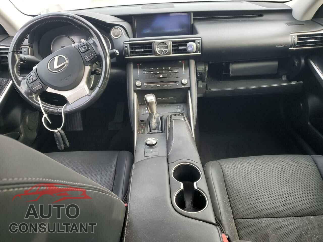 LEXUS IS 2017 - JTHCM1D29H5021820