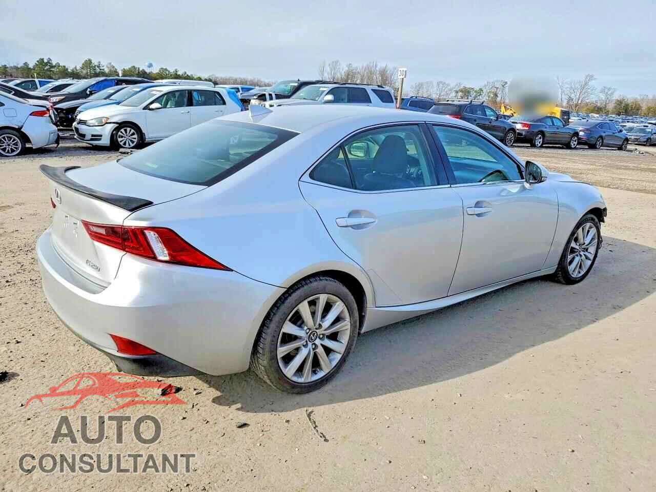 LEXUS IS 2014 - JTHBF1D20E5008830