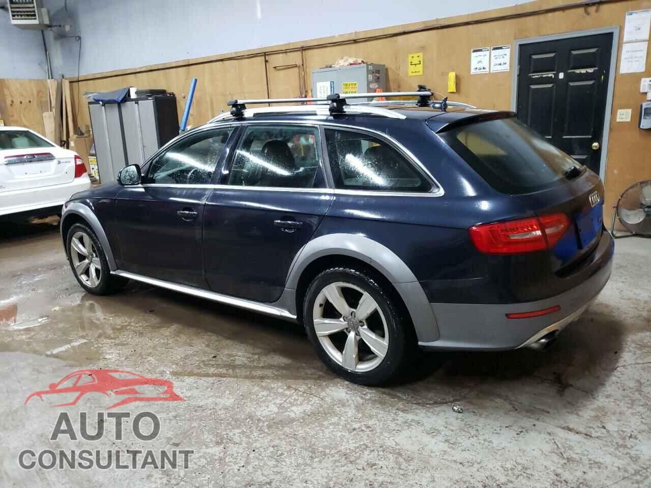 AUDI A4 2013 - WA1UFAFL2DA235145