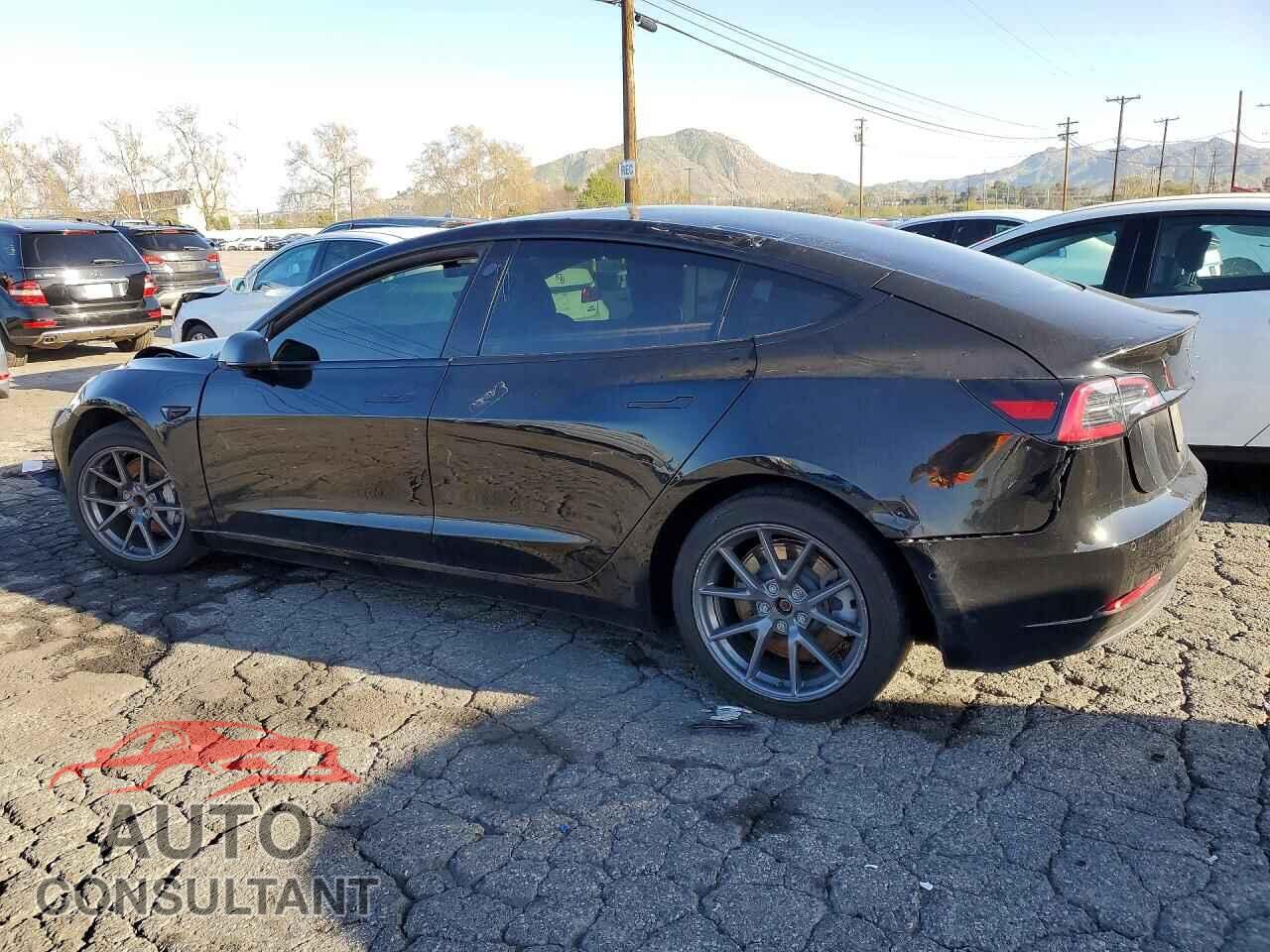 TESLA MODEL 3 2021 - 5YJ3E1EA3MF045396