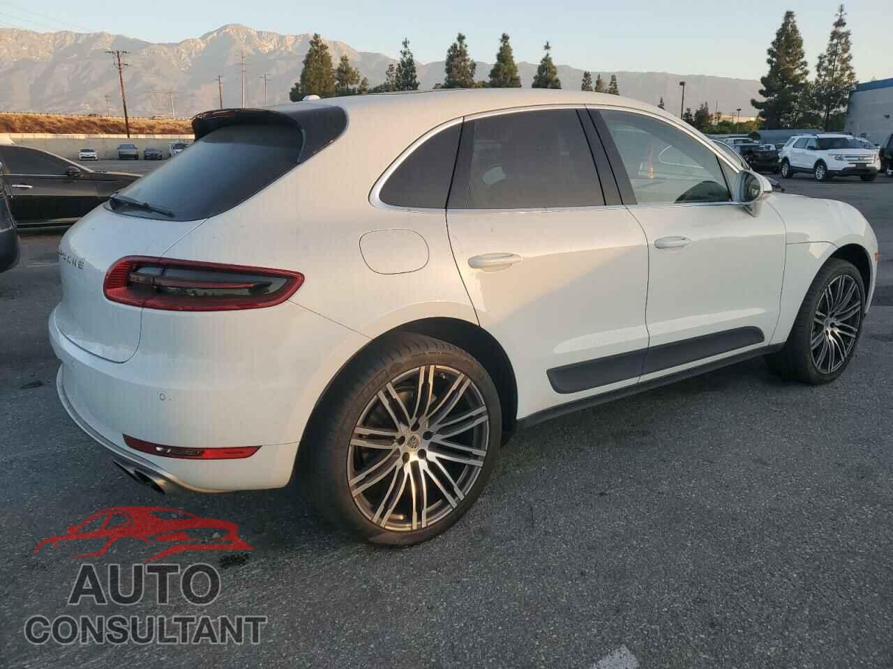 PORSCHE MACAN 2016 - WP1AB2A50GLB45518