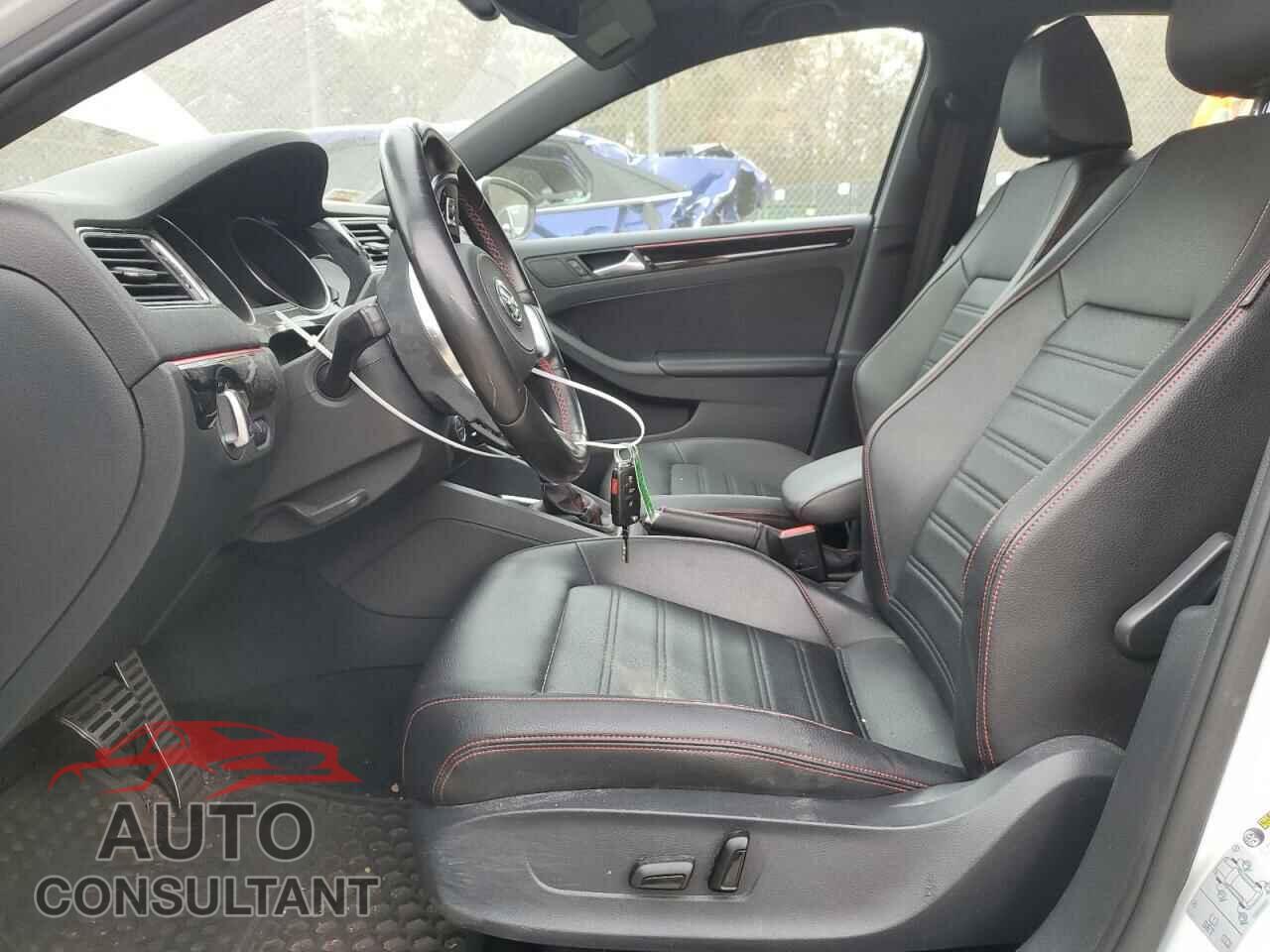 VOLKSWAGEN JETTA 2017 - 3VW4T7AJ2HM399847