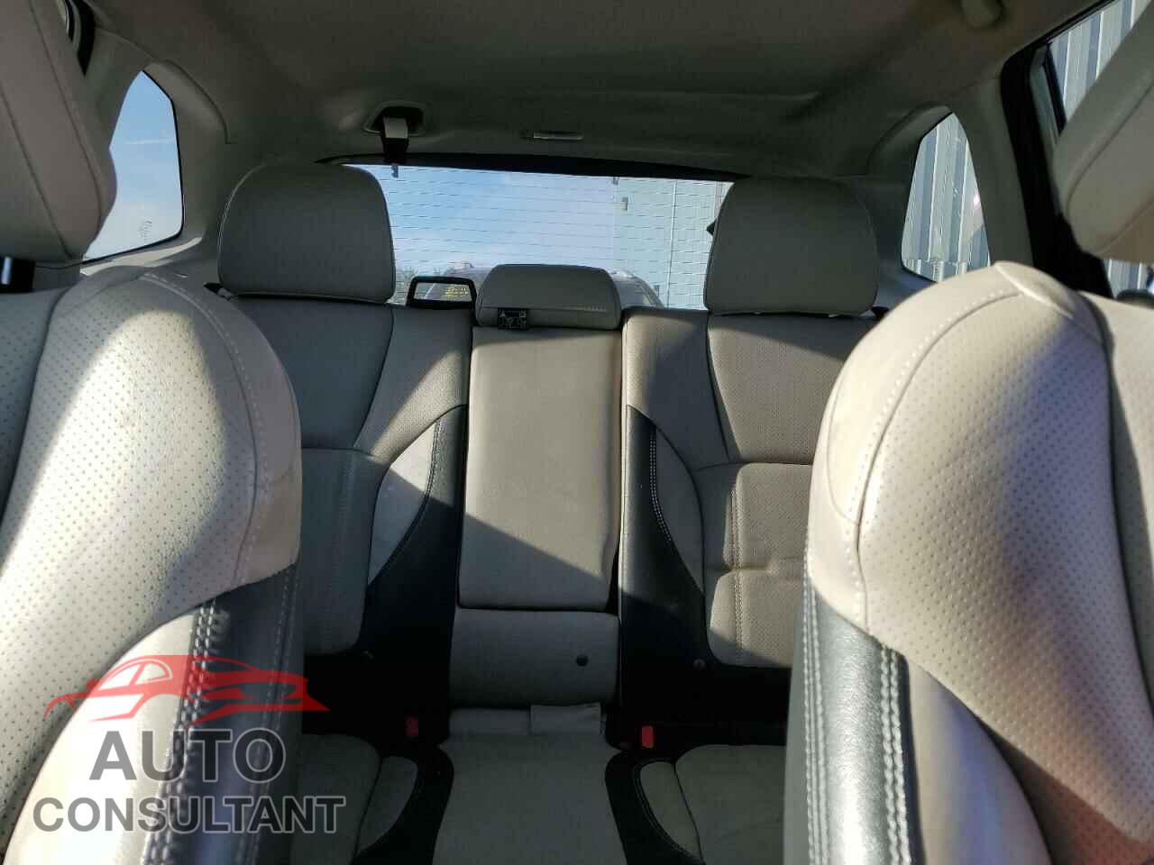 SUBARU FORESTER 2019 - JF2SKAUC2KH584159