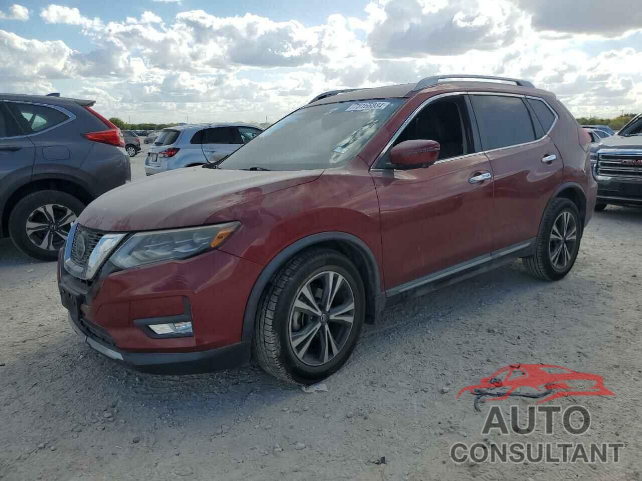 NISSAN ROGUE 2018 - 5N1AT2MTXJC732014