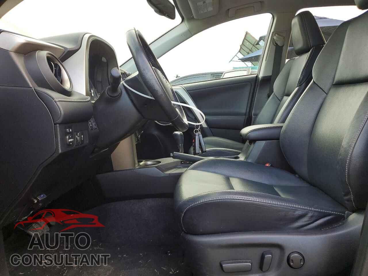 TOYOTA RAV4 2013 - 2T3DFREV3DW100183