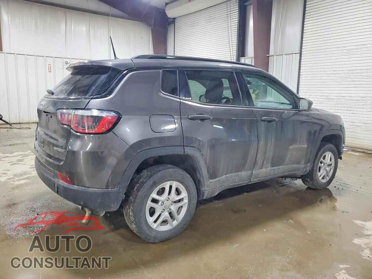 JEEP COMPASS 2018 - 3C4NJDAB5JT192028