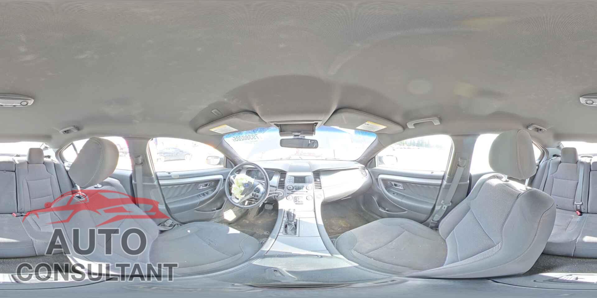 FORD TAURUS 2017 - 1FAHP2E89HG146401