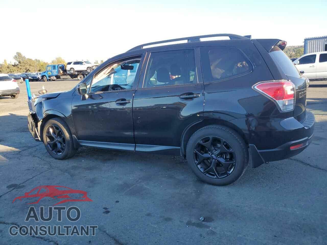 SUBARU FORESTER 2018 - JF2SJAEC5JH482029