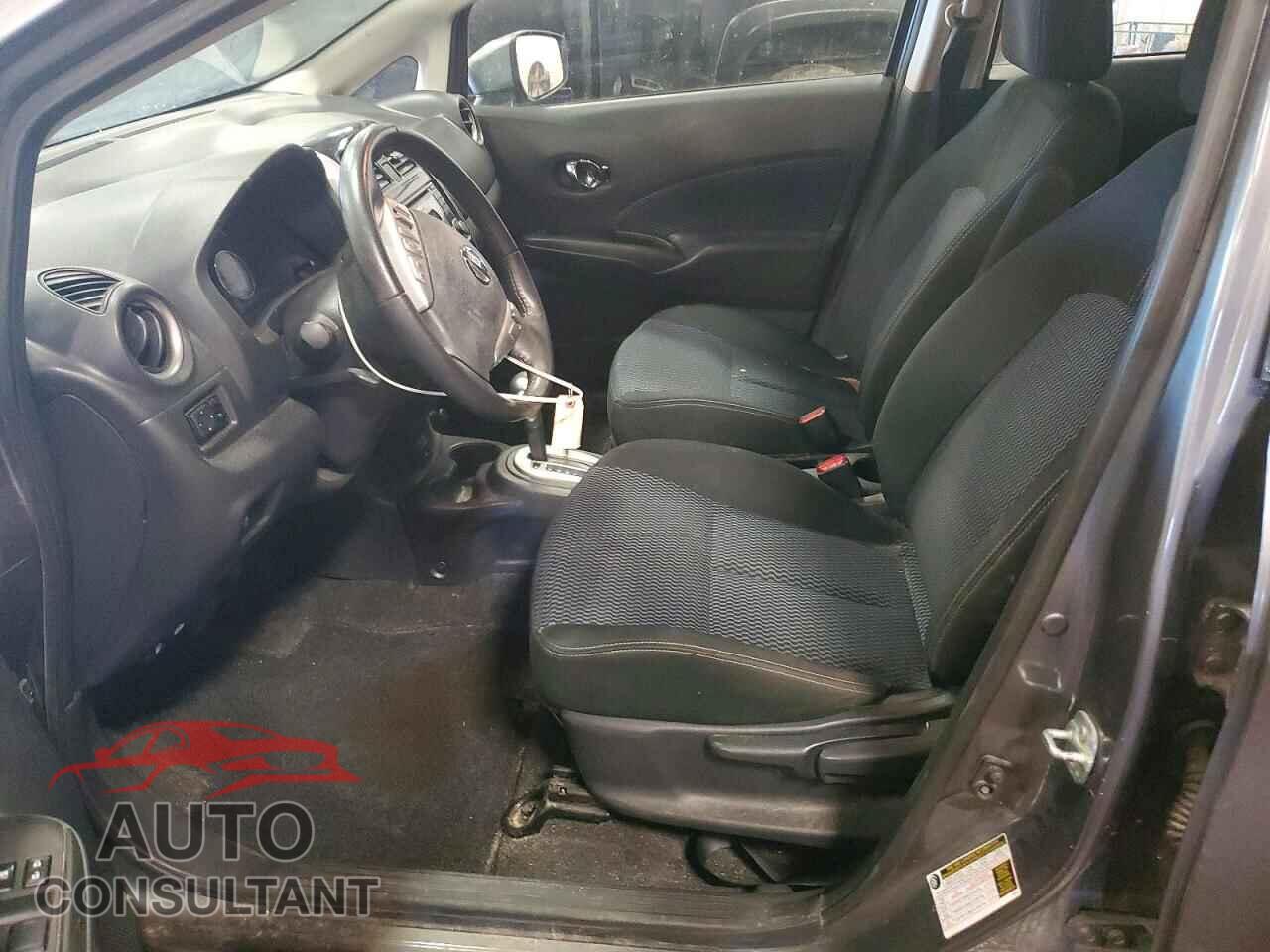 NISSAN VERSA NOTE 2017 - 3N1CE2CP1HL360043