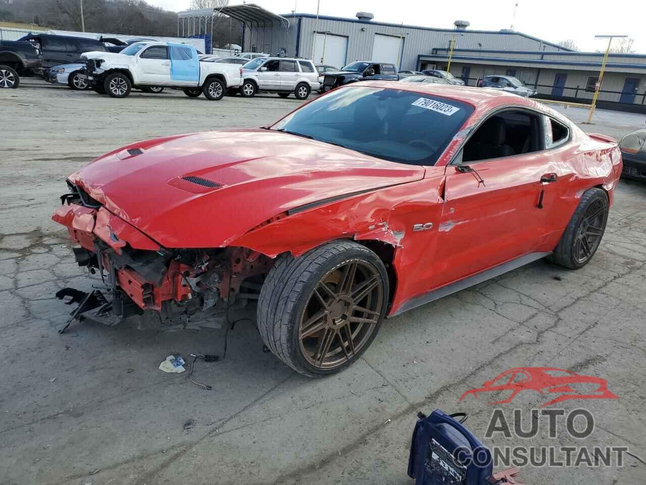 FORD MUSTANG 2018 - 1FA6P8CF8J5116786