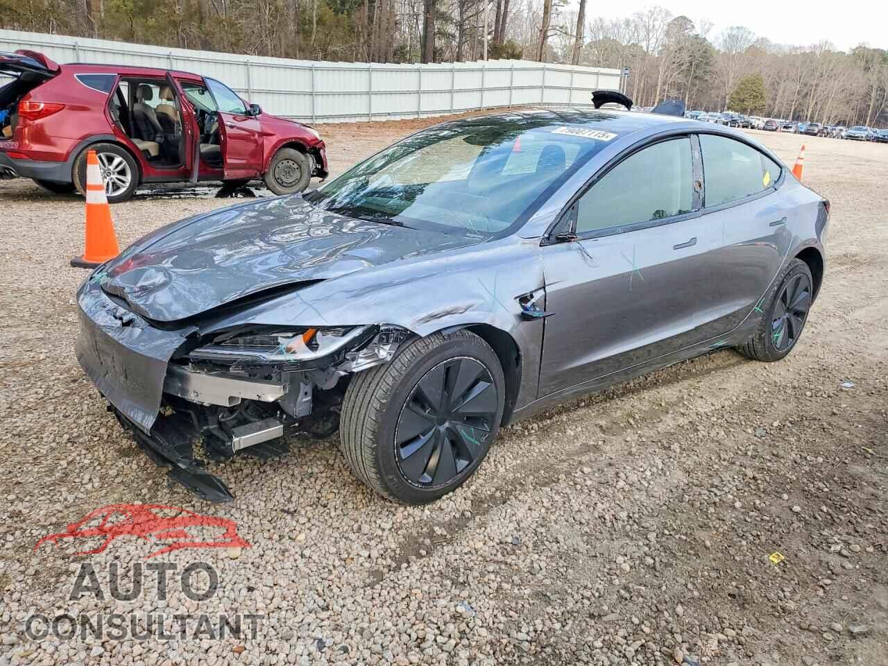 TESLA MODEL 3 2026 - 5YJ3E1EAXTF140181