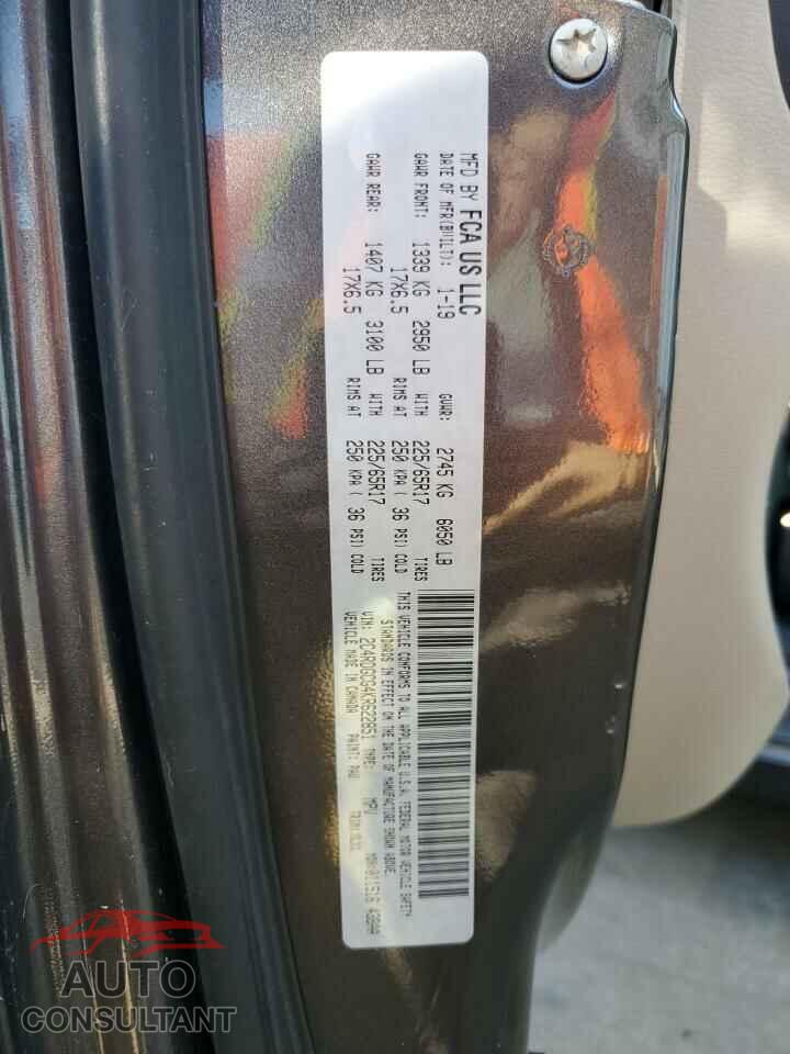DODGE CARAVAN 2019 - 2C4RDGCG4KR622851