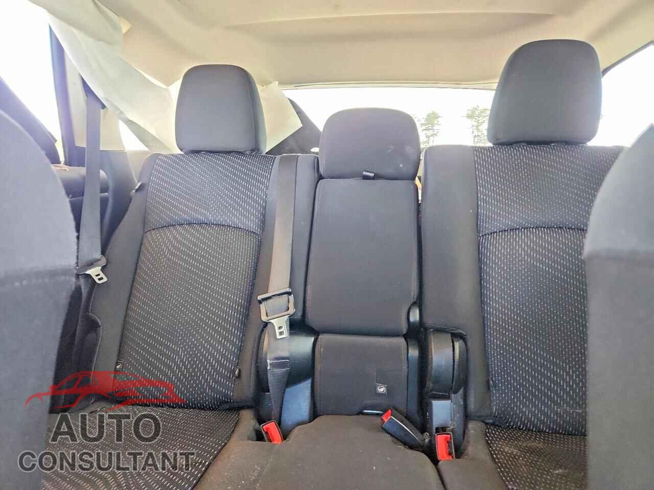 DODGE JOURNEY 2018 - 3C4PDCAB2JT288676