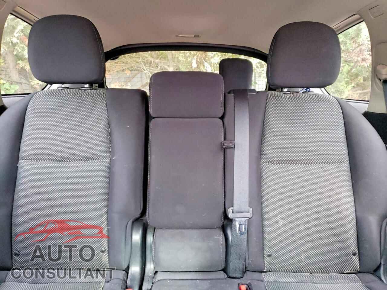 NISSAN PATHFINDER 2017 - 5N1DR2MM8HC603171