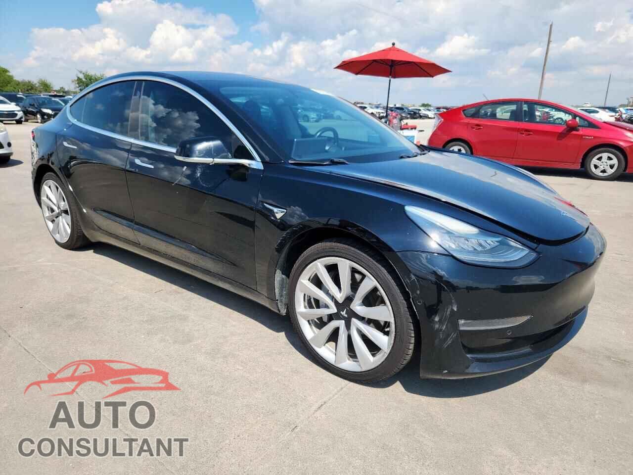 TESLA MODEL 3 2018 - 5YJ3E1EA3JF042414