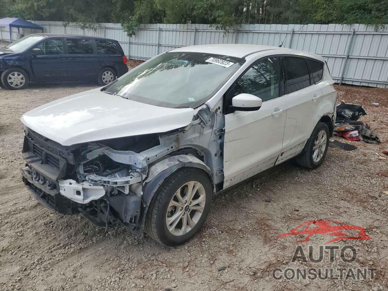 FORD ESCAPE 2018 - 1FMCU9GD1JUD38835