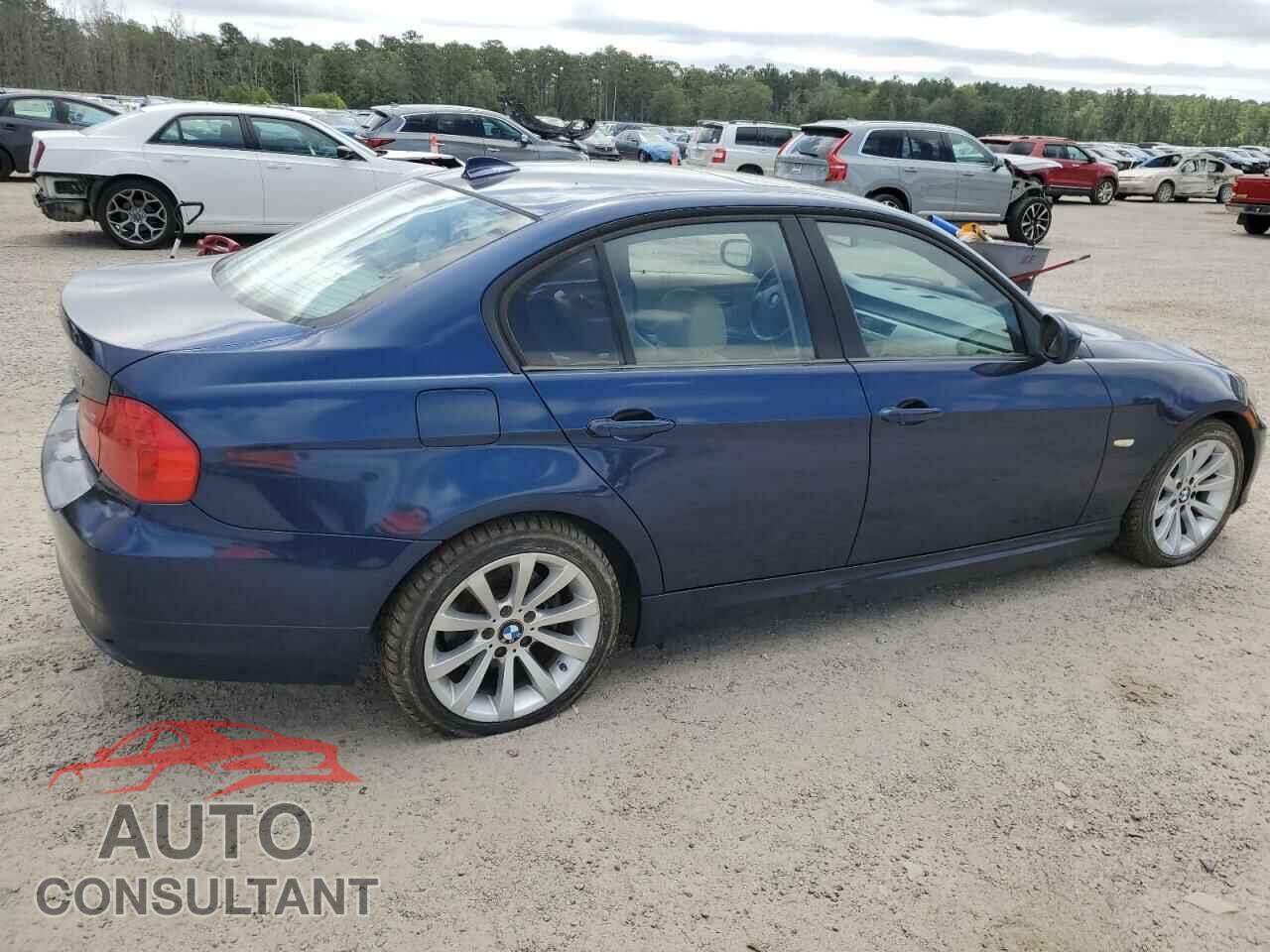 BMW 3 SERIES 2011 - WBAPH7C59BE461921