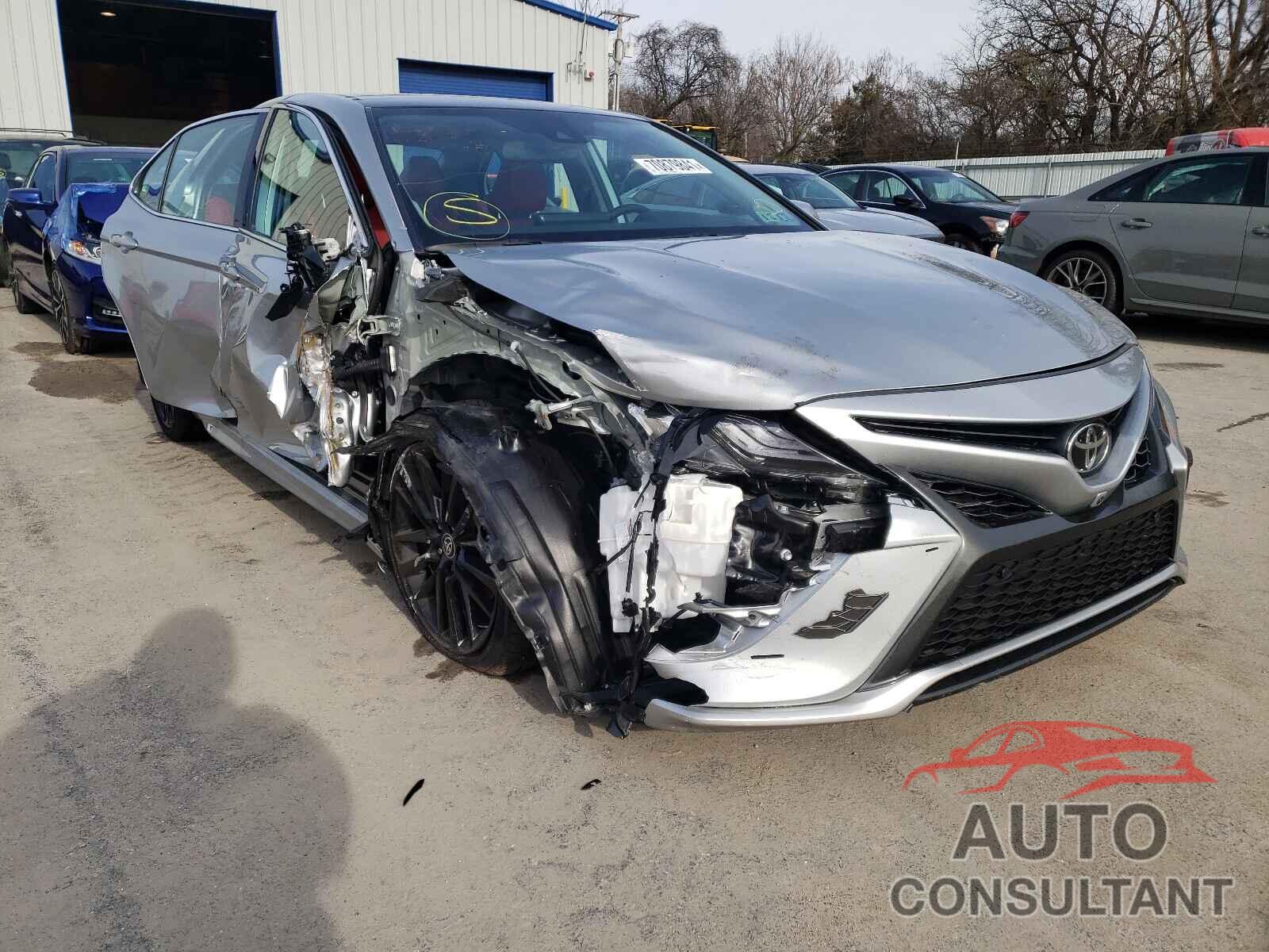 TOYOTA CAMRY 2021 - 4T1K61AK5MU446667