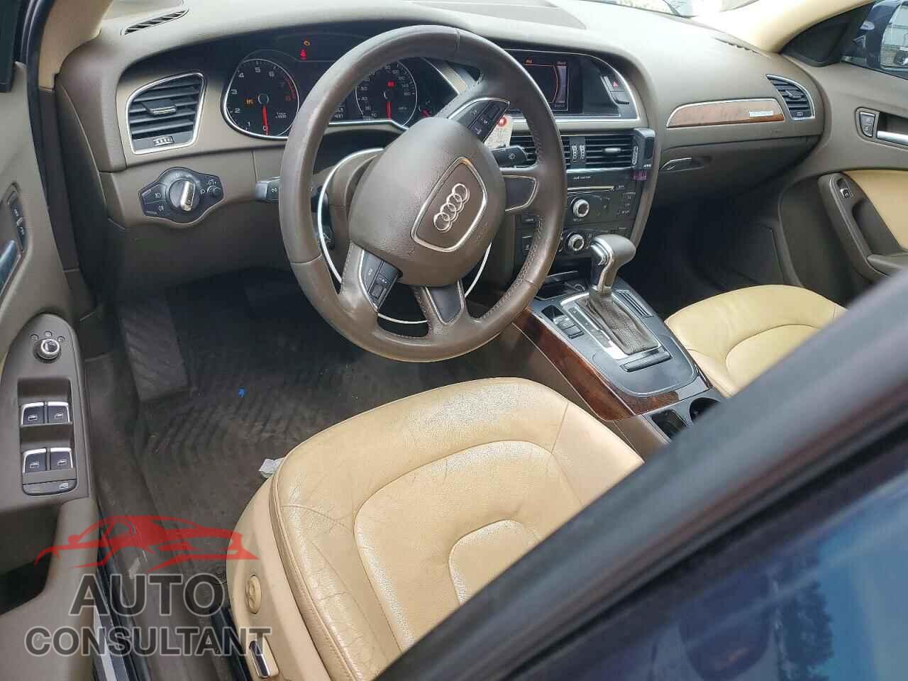 AUDI A4 2013 - WAUBFAFL7DN018774