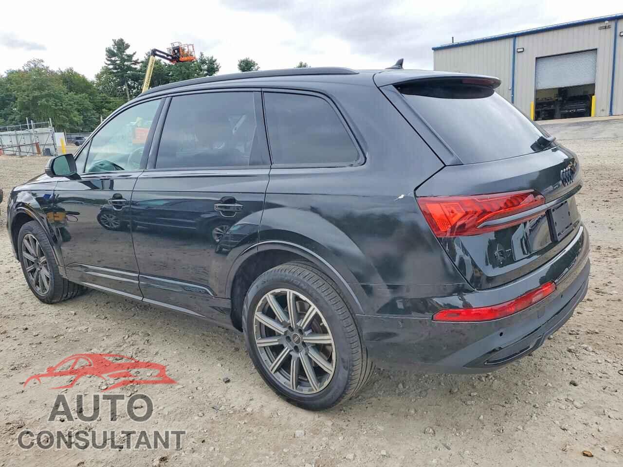 AUDI Q7 2023 - WA1LCBF7XPD008267