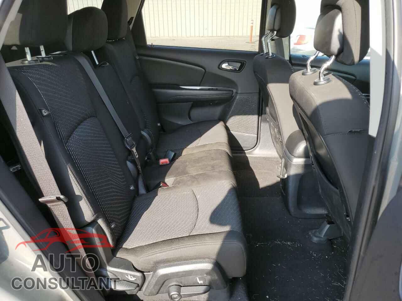 DODGE JOURNEY 2020 - 3C4PDCAB4LT269033