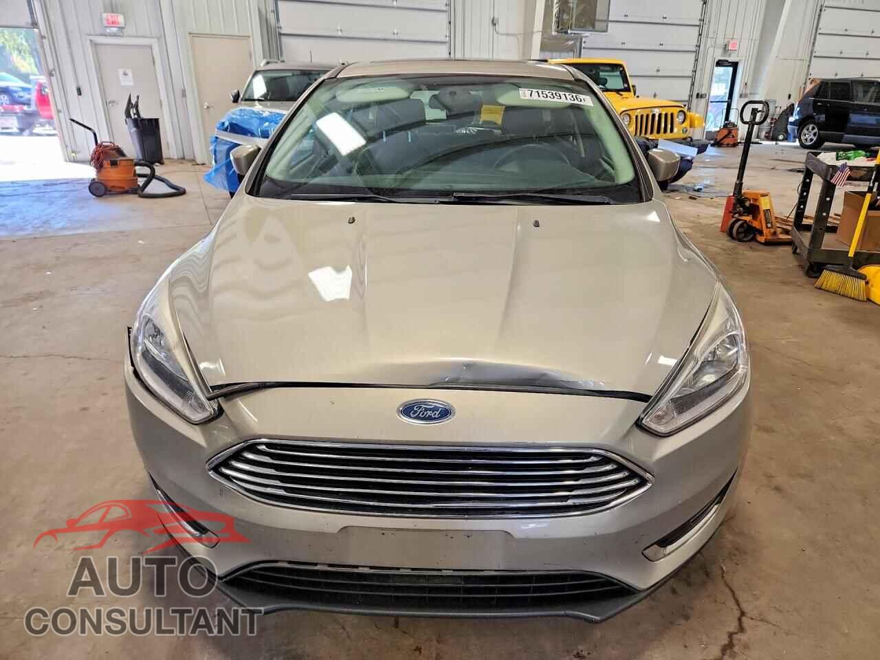 FORD FOCUS 2016 - 1FADP3N20GL234226