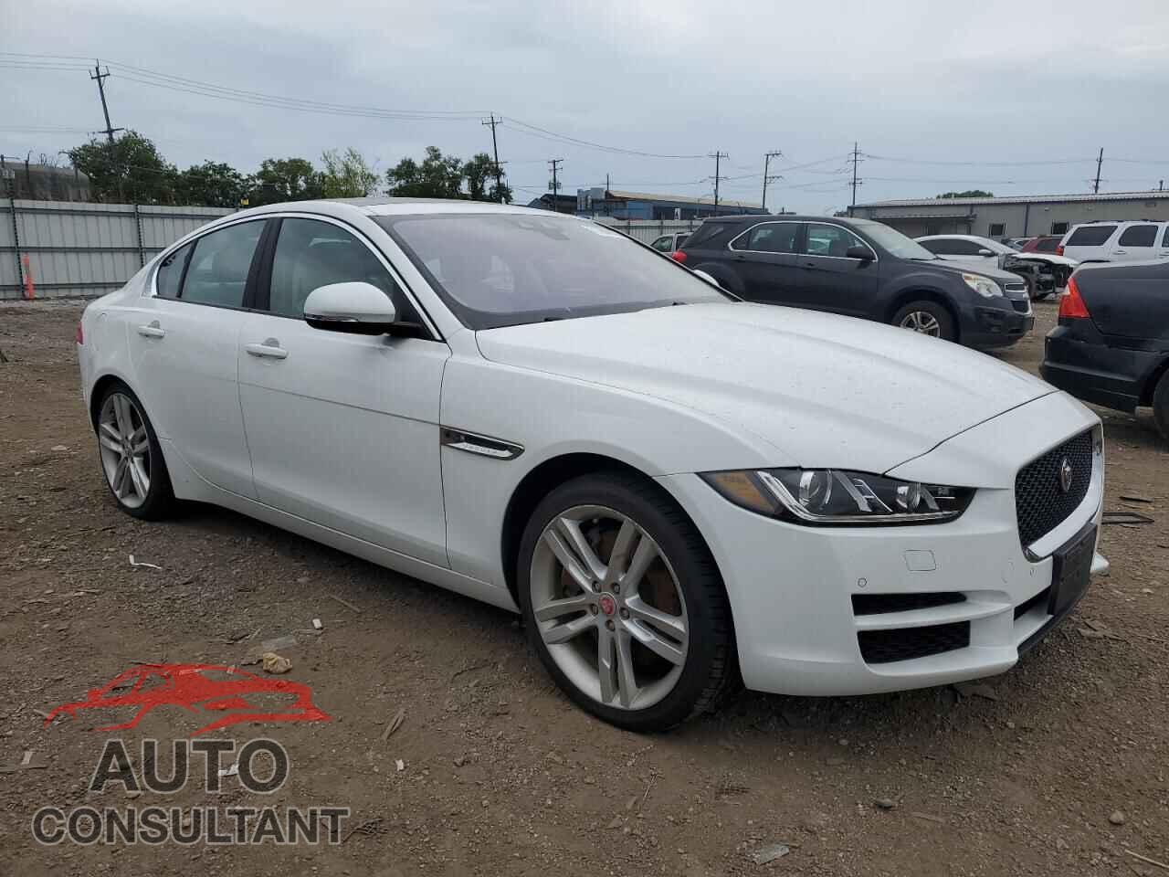 JAGUAR XE 2017 - SAJAJ4BV2HA972790