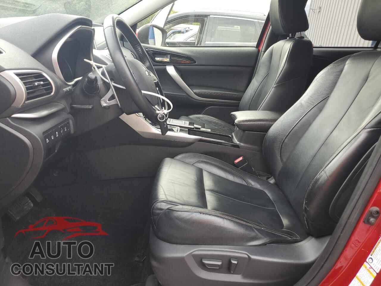 MITSUBISHI ECLIPSE 2019 - JA4AT5AA8KZ010977