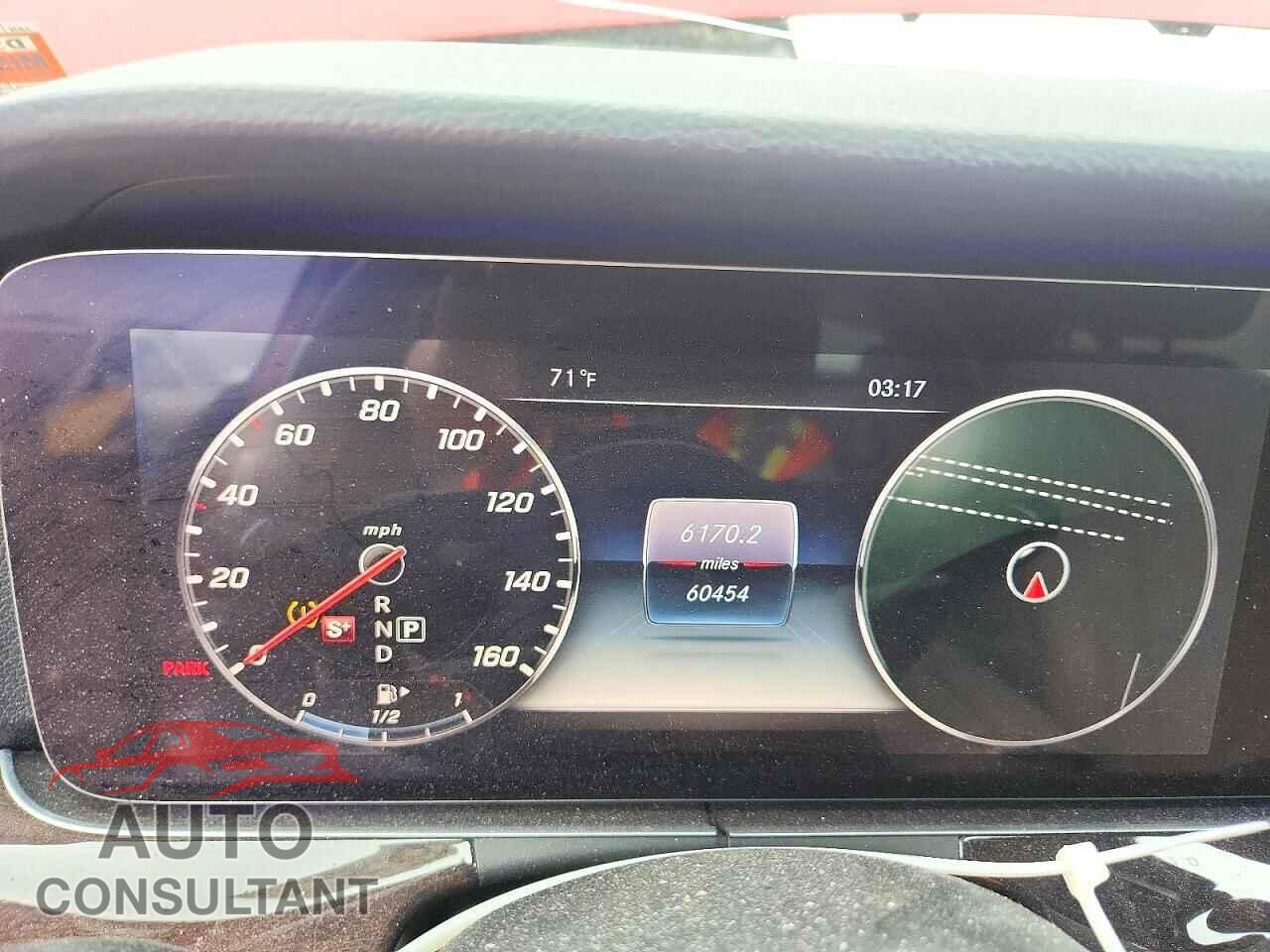 MERCEDES-BENZ E-CLASS 2020 - WDDZF8DB9LA752221
