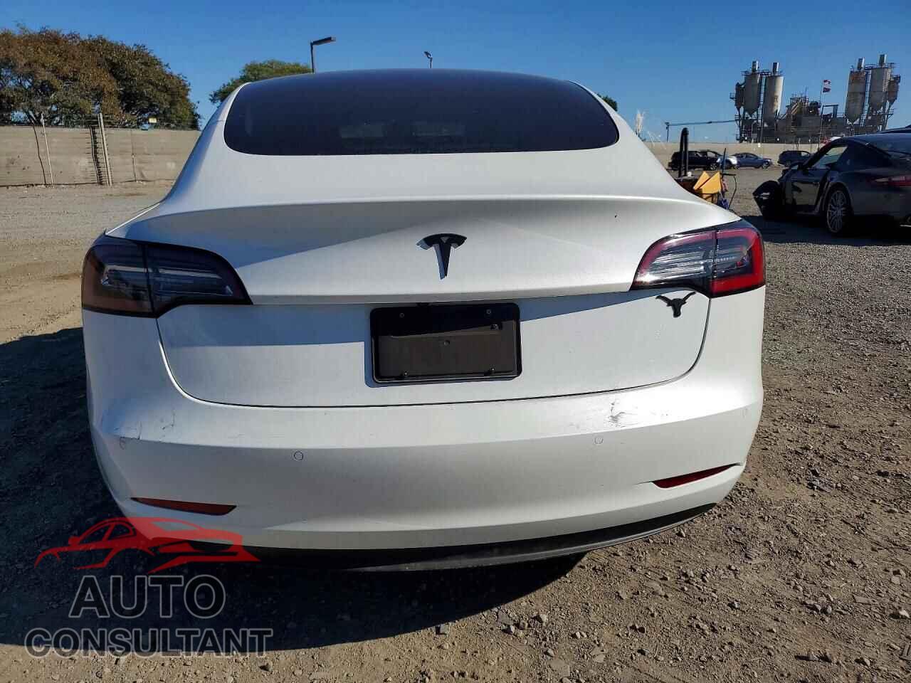 TESLA MODEL 3 2022 - 5YJ3E1EA1NF110568