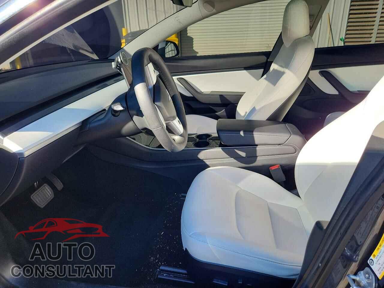 TESLA MODEL 3 2020 - 5YJ3E1EA4LF740940