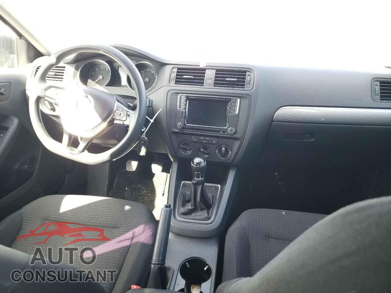 VOLKSWAGEN JETTA 2016 - 3VW167AJ0GM356830