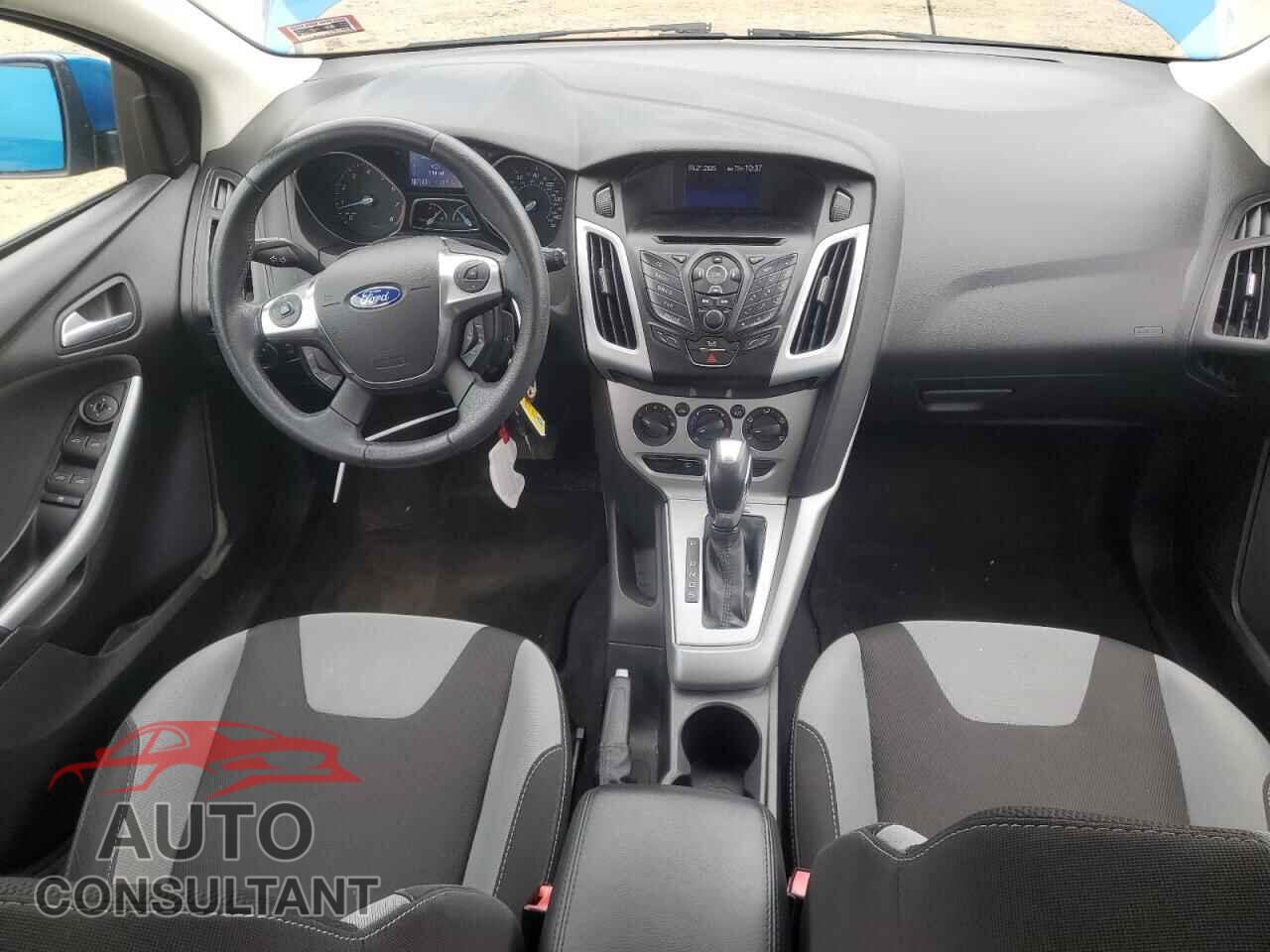 FORD FOCUS 2012 - 1FAHP3K26CL403407