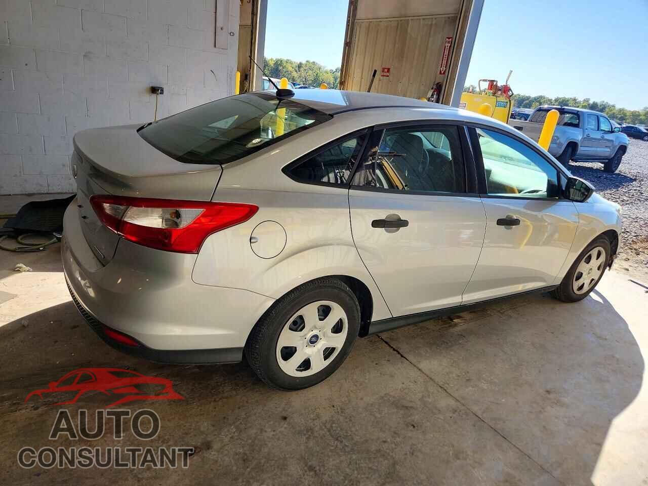 FORD FOCUS 2013 - 1FADP3E27DL170388