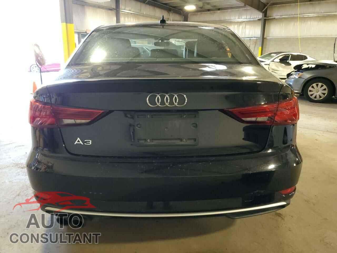 AUDI A3 2017 - WAUAUGFF2H1037020
