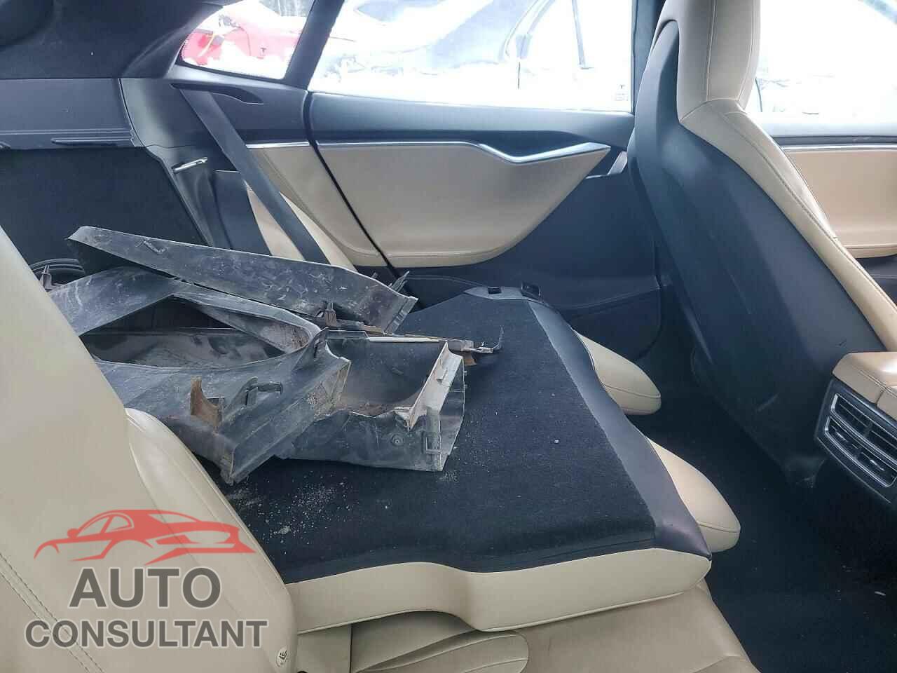 TESLA MODEL S 2015 - 5YJSA1H29FF096464