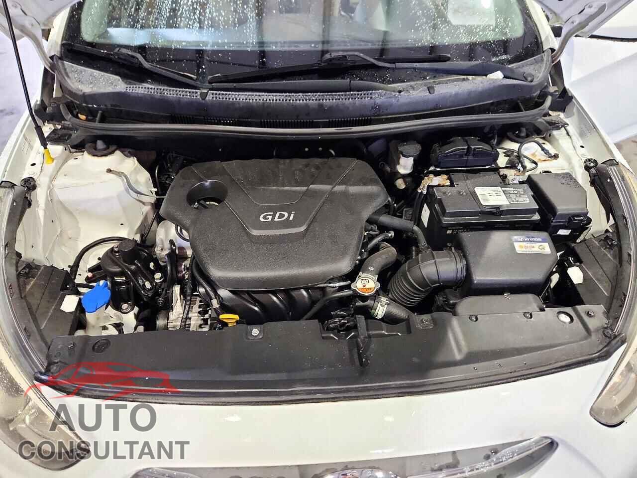 HYUNDAI ACCENT 2016 - KMHCT4AE8GU014331
