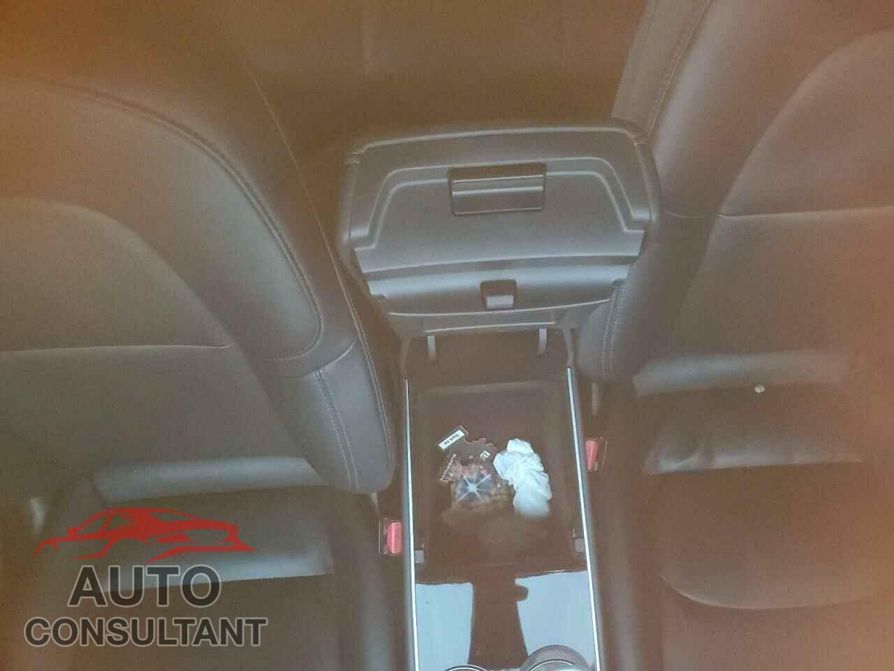 TESLA MODEL 3 2018 - 5YJ3E1EA0JF005403