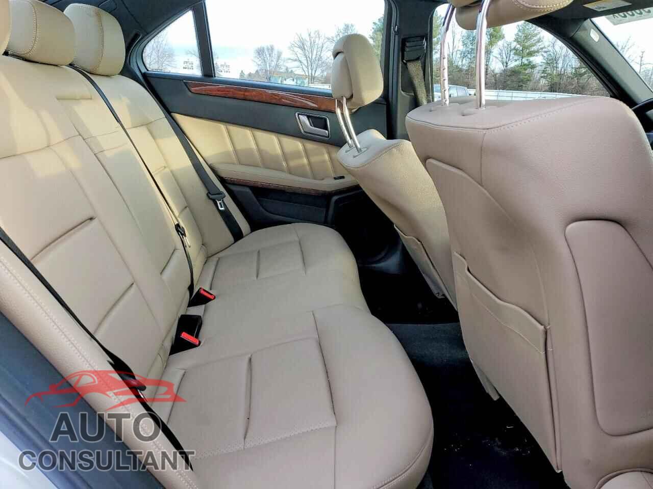 MERCEDES-BENZ E-CLASS 2013 - WDDHF8JB1DA766485