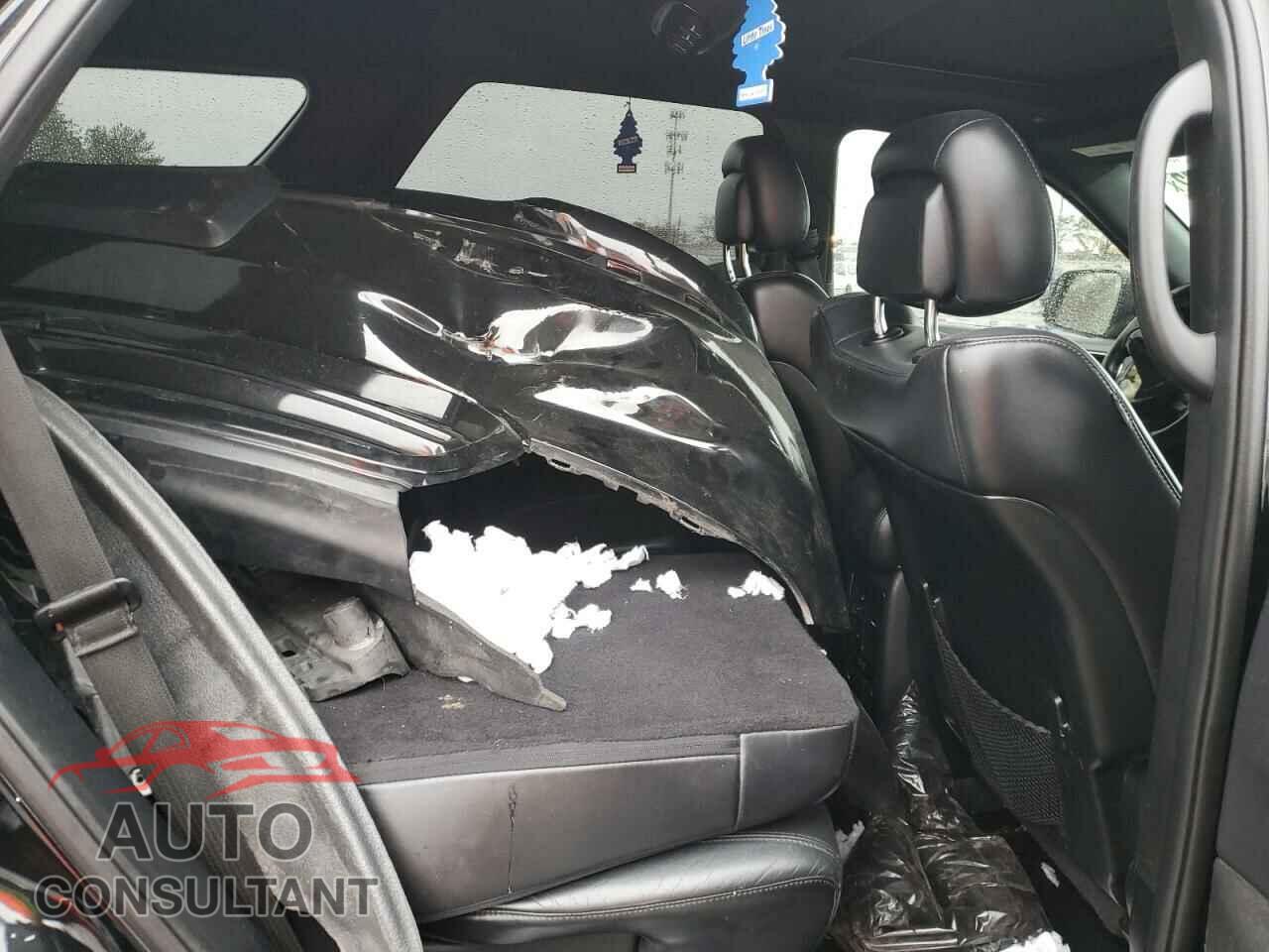 DODGE DURANGO 2018 - 1C4RDJDG2JC156016