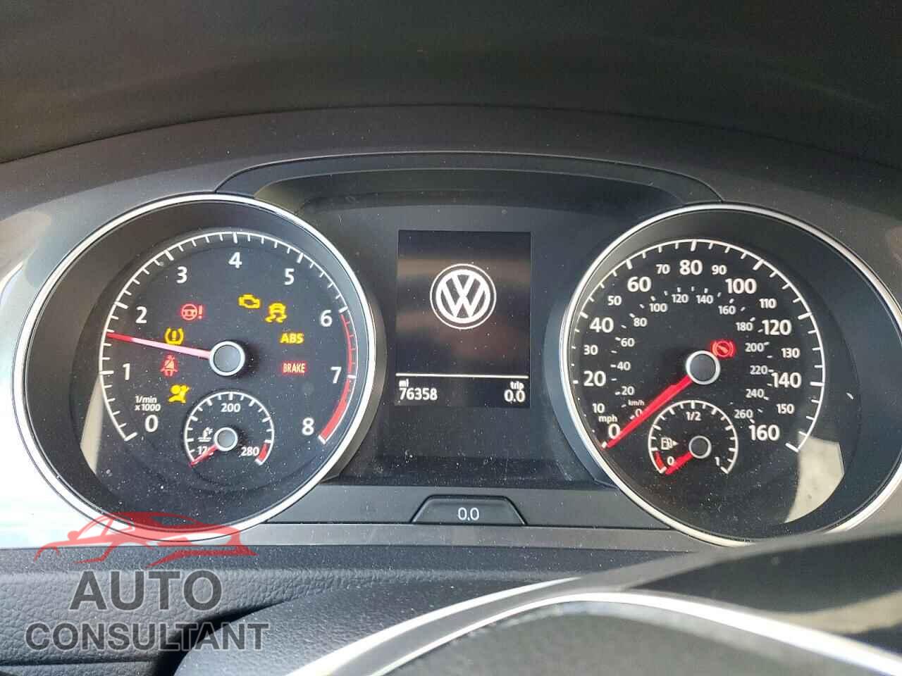 VOLKSWAGEN GOLF 2017 - 3VWH17AU4HM511582