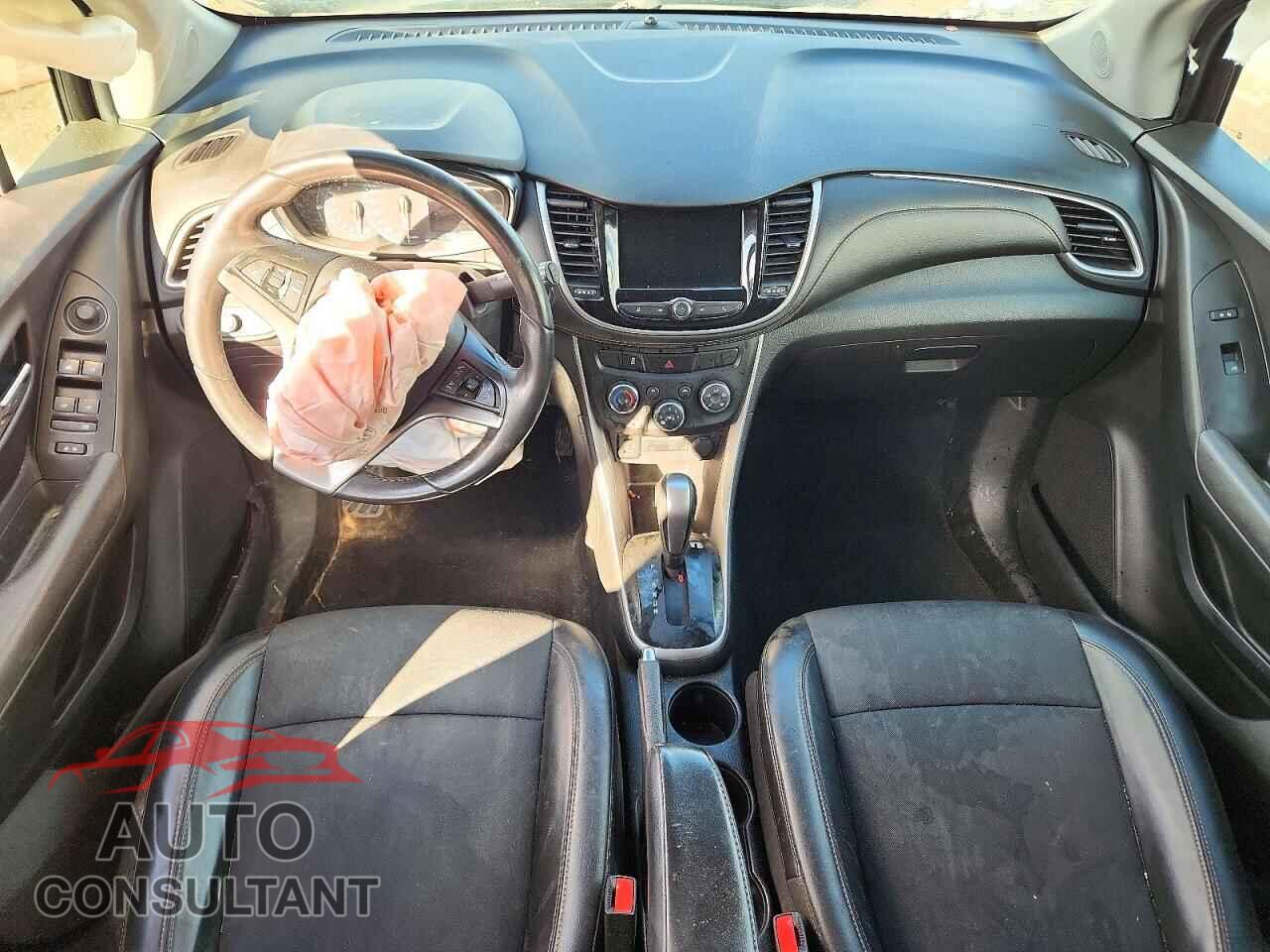 CHEVROLET TRAX 2020 - KL7CJPSB4LB005306